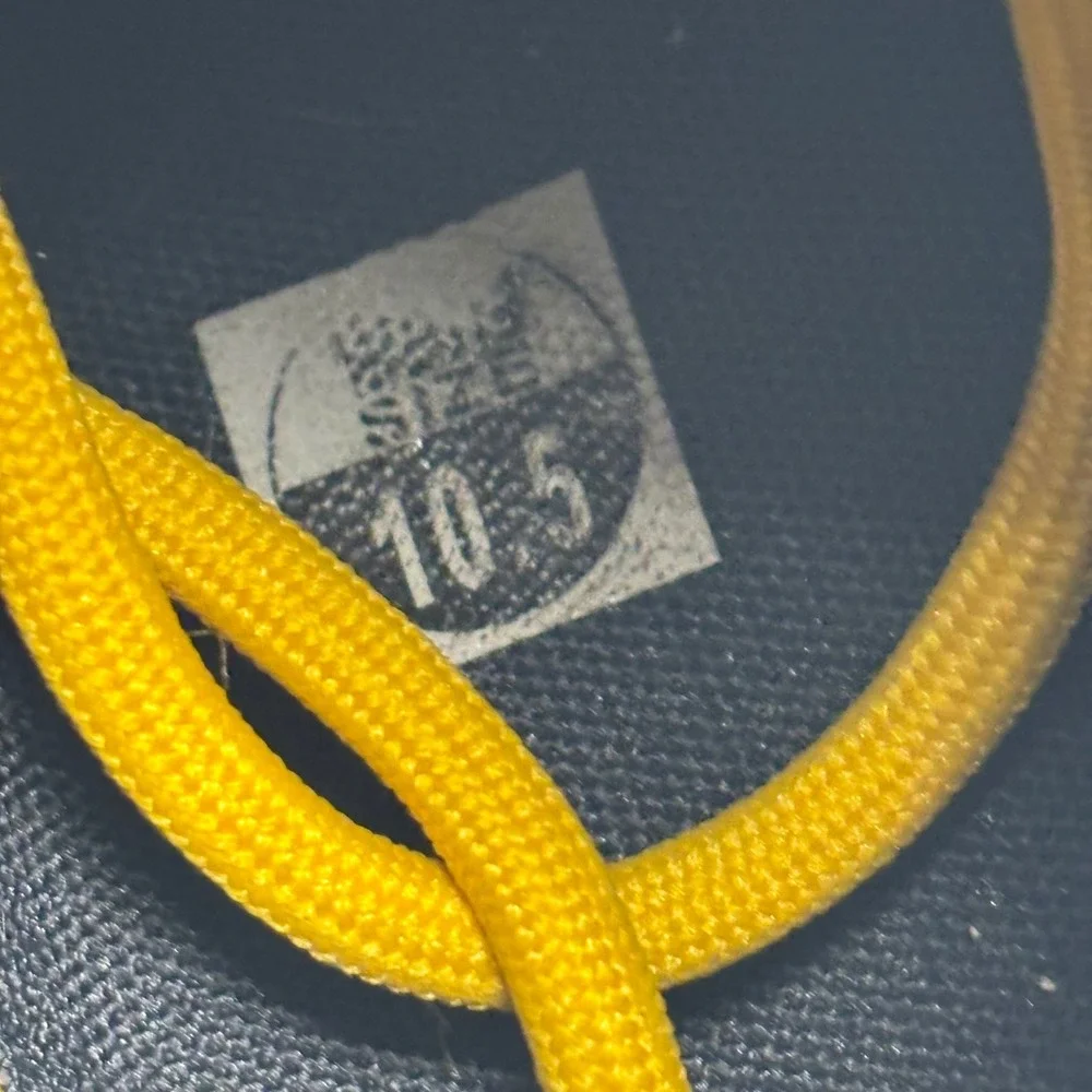 Nike Air Force 1 High Mens 10.5 Yellow Black AV8364-700 University Gold AF1
